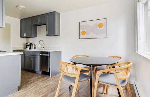 North Queen Anne Apartment | Blueground | North Queen Anne, w/d, nr Discovery Park