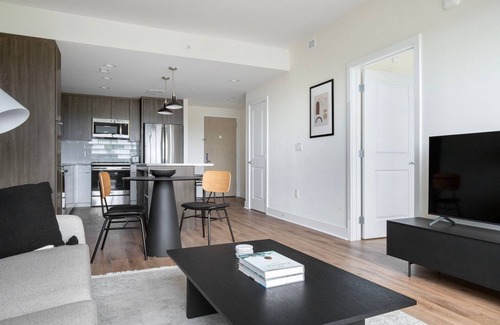 Pentagon City Apartment | Blueground | Pentagon City, rooftop, nr Potomac River