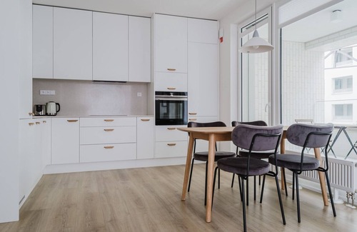 Prague 8 Apartment | Blueground | Prague 7, furnished with balcony (PRG-10)