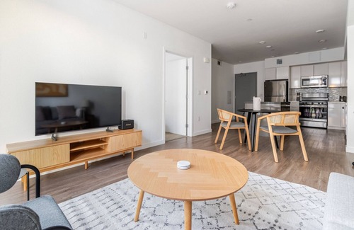 Downtown Berkeley Apartment | Blueground | S. Shattuck, AC, nr UC Berkeley