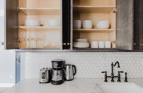 Williamsburg Apartment | Blueground | Williamsburg, gym & balcony, nr parks