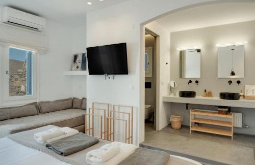 Syros House | Blueros - Black Stone Suite