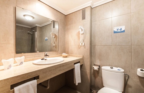 Puerto de Santiago Hotel | BLUESEA Lagos de Cesar