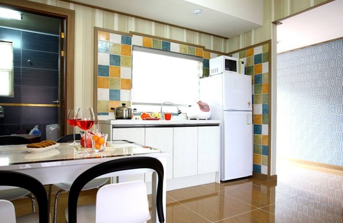 Mulgol House | Bluesean Pension