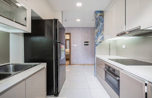 Hang Xanh Apartment | Bluesky Landmark 81 Paradise Vacation