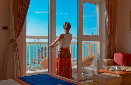 Son Tra Hotel | BlueSun Danang Beach Hotel
