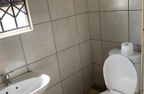 Emalahleni House | Blueville Guest House