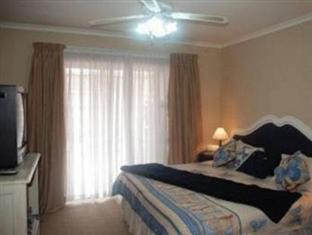 Bluewater Bay House | Bluewater Guesthouse