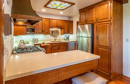 East Mesa House | Bluewater Retreat - Ocean Views from the heart of Santa Barbara
