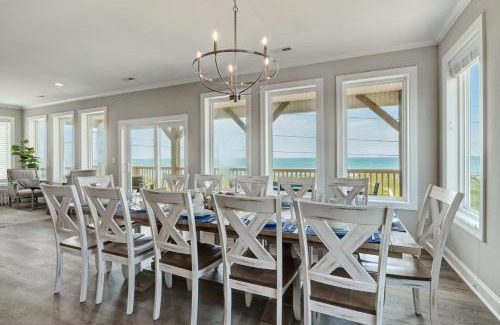 Sneads Ferry House | Bluewater Villa by Sea Scape Properties