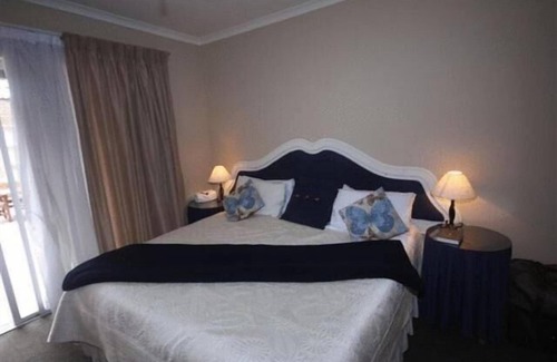 Bluewater Bay House | Bluewater Guesthouse