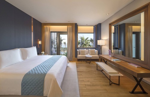 Dubai Resort | Bluewaters Beach hotel