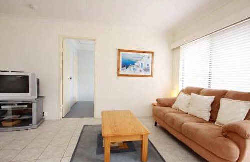 Blueys Beach House | Blueys Beach Villa Manyana 25