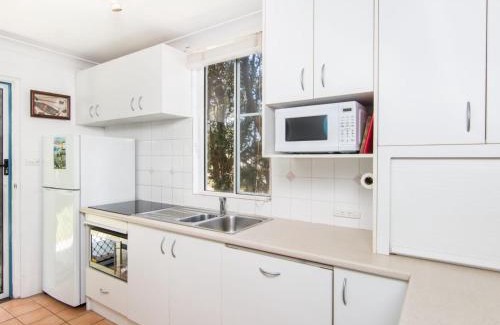 Blueys Beach House | Blueys Beach Villa Manyana 28