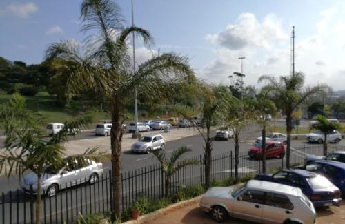 Bluff Apartment | Bluff Accommodation Aybriden Self-Catering