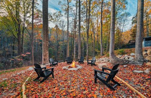 Gatlinburg - Pigeon Forge House | Bluff Mountain Retreat
