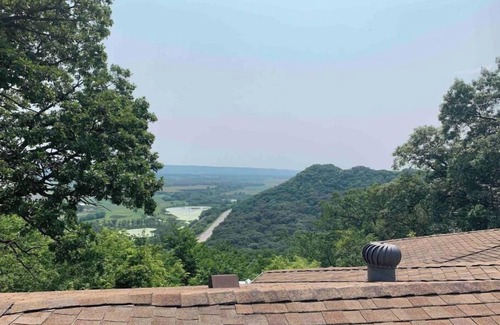 Wabasha House | Bluff top home with expansive views