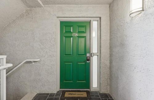 South Beach Villa | Bluff Villas 1726