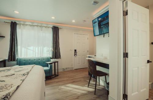 Morro Bay Hotel | Blufftop Inn & Suites - Wharf/Restaurant District