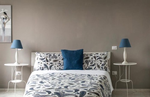 Potenza House | Blunotte Potenza