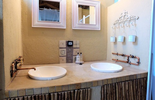 Hoedspruit House | Blyde Mountain Country House