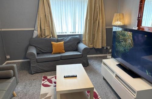 Cowpen Apartment | Blyth City Delight Free Parking