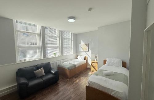 Blyth House | Blyth Rooms