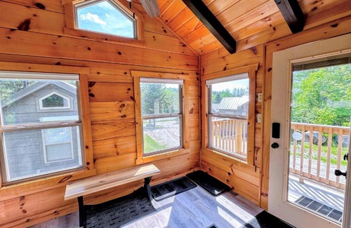 Twin Mountain House | BMV4 Tiny Home Topline