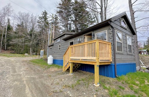 Twin Mountain House | BMV4 Tiny Home with sleeping loft