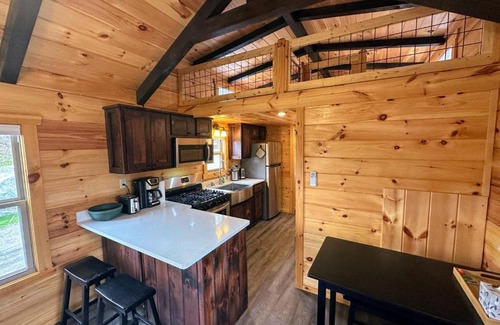 Twin Mountain House | BMV6 Tiny Home village near Bretton Woods