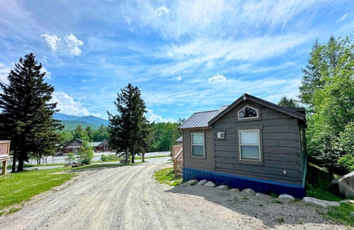 Twin Mountain House | BMV7 Tiny Home Topline