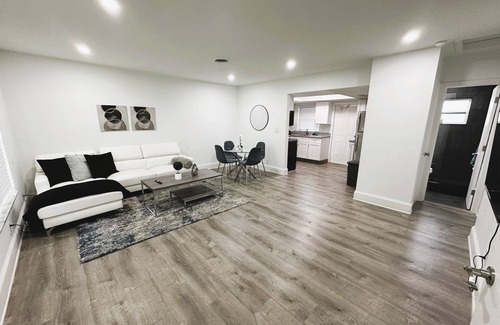 Downtown Fort Lauderdale Apartment | BnB Hyperion Brand New 2b2b Retreat w Patio