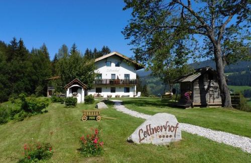 Monguelfo Apartment | Bnb Lettnerhof Terrace Family Suite
