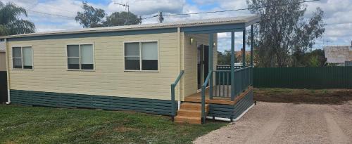 Leeton House | BNB on Cypress