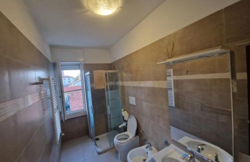 Rondinella - Baraggia - Restellone House | Bnb Petrarca