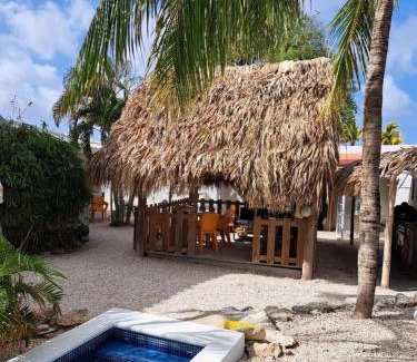 Playa Bed & Breakfast | BnBBonaire near the ocean