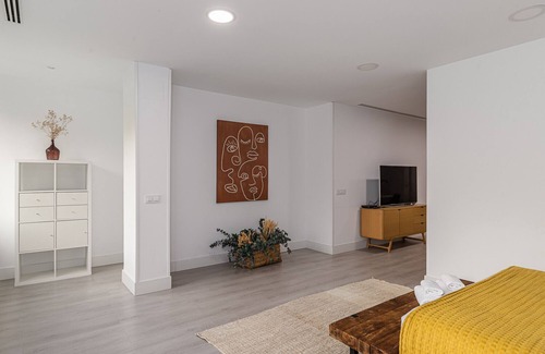 Retiro Apartment | BNBHolder The Select Retiro Park