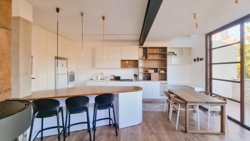 Ramat Negev Apartment | BnBIsrael apartments - Shlomo HaMelekh Topaze