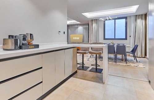 Riyadh Apartment | bnbme | Alkhawaled-7 | 3BDR