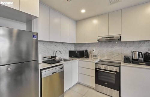Umm Suqeim 3 Apartment | bnbme | Rahaal | 1 BDR