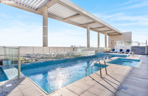 Dubai Sports City Apartment | bnbme | The Medalist | 1 BDR