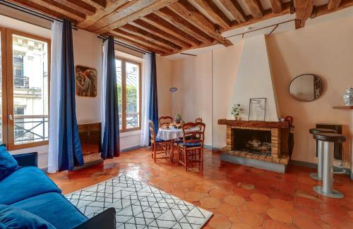 Quartier Sainte-Avoye Apartment | BnBNova - 1BR - The Heart of Le Marais