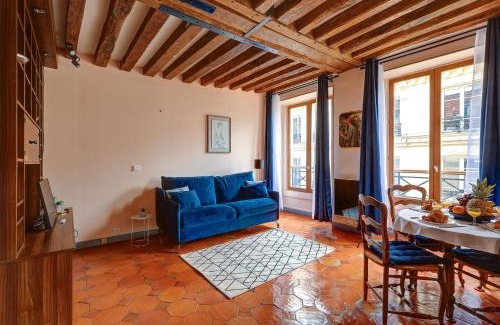 Quartier Sainte-Avoye Apartment | BnBNova - 1BR - The Heart of Le Marais