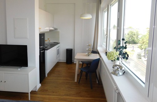 Steglitz Apartment | Boardinghouse by Sunton