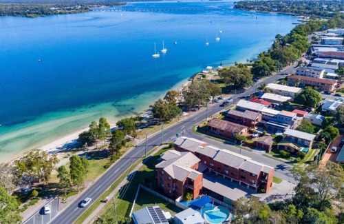 Bongaree House | Boasting some of Bribie's Best Waterviews