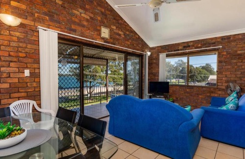 Bongaree House | Boasting some of Bribie's Best Waterviews