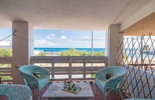 La Caletta House | Boat beach house