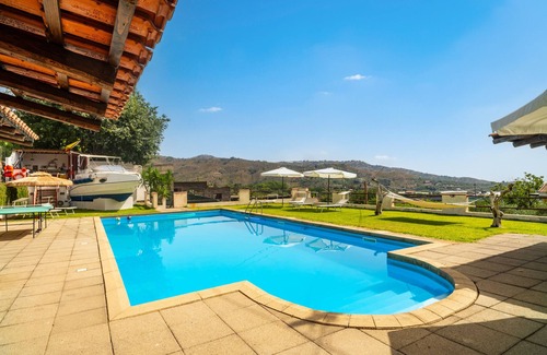 Piedimonte Etneo Boat Rental | Boat 'Etna House' with Sea View, Wi-Fi and Air Conditioning