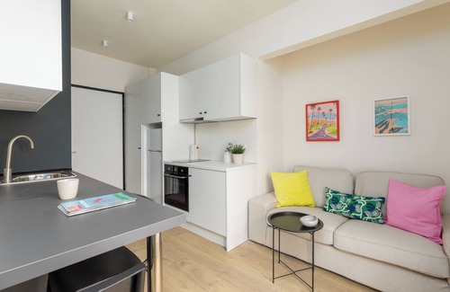 Thessaloniki Apartment | boat house
