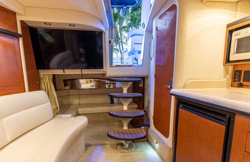 Garden Isles Boat Rental | Boat life w/ private access to Patio-Pool-Jacuzzi